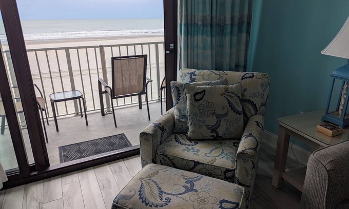 Myrtle Beach Condo | SANDS BEACH CLUB #122, REDUCED FALL/WINTER PRICESnOCEANFRONT