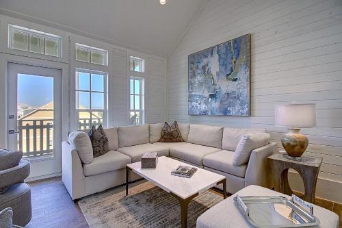 Cinnamon Shore Villa | Sandy Bottoms Beach House TC 5104