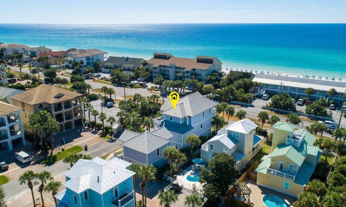 Crystal Beach Apartment | Sandy Heels | Lux Home w/Pool