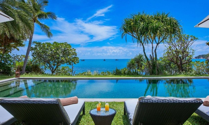Choeng Mon Villa | Sangsuri Beach Villa 2: Luxury Villa directly on ansecluded Beach