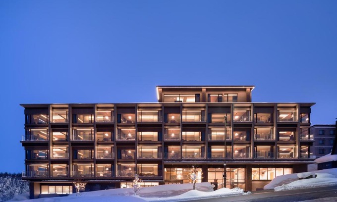 Hirafu Hotel | Sansui Niseko