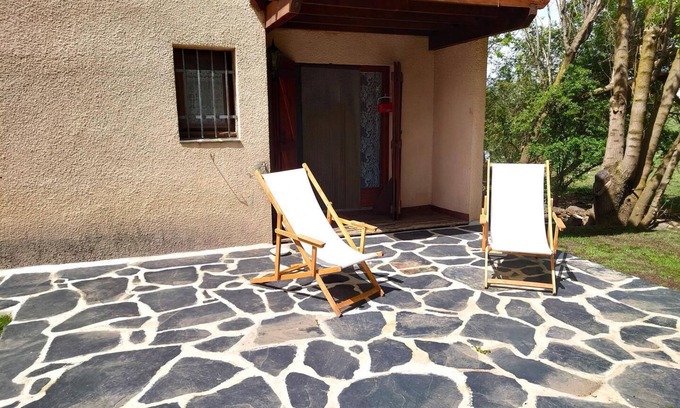 Sainte-Leocadie Apartment | Santa Leocadia X - Two Bedroom Apartment, Sleeps 5