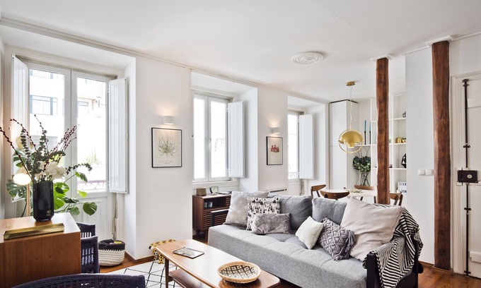 Santos Apartment | Santos 2 - Madragoa CHARMOSO and WELCOME