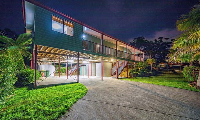 Eagle Heights House | Sapphire Sunrise