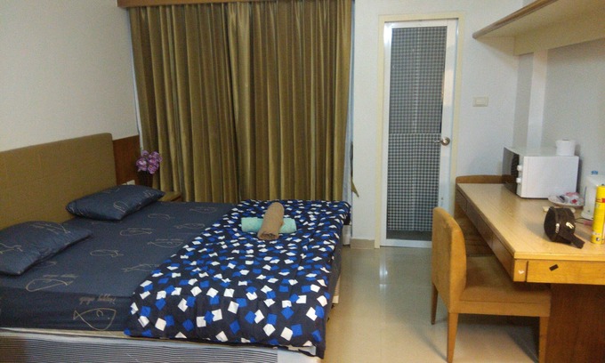 Huai Khwang Condo | Savi Rooms Premium(2)nr Bangkok/Pitavet hospital and many reputed pubs & bar