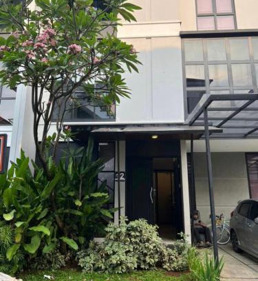 Jakarta House | SAY Home - Cozy 3BR Home in South Jakarta