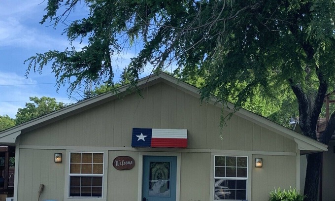 Pottsboro House | SAYKM Bungalow on Lake Texoma