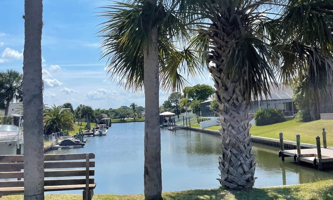 Palm Harbor House | Scenic Coastal Getaway! Serene Saltwater Canals!