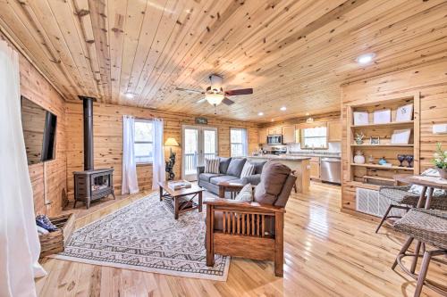 Murphy House | Scenic Murphy Escape with Hot Tub and Fire Pit!