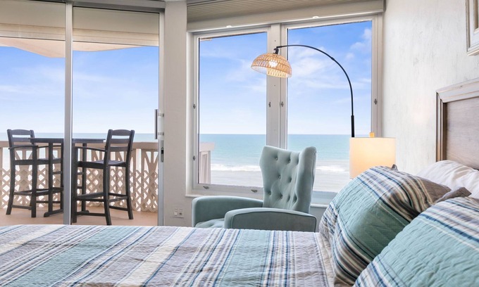 Ormond-by-the-Sea Condo | Scenic ocean front condo - panoramic views, walk out to beach!