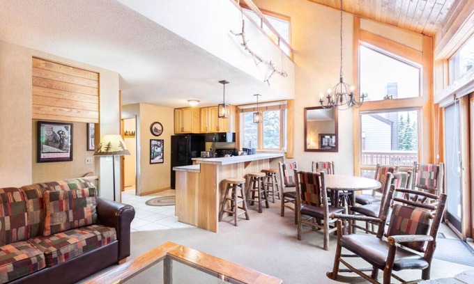 Lutsen House | Scenic Ski-In/Ski-Out Townhome | Resort Perks