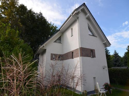 Bernau bei Berlin Apartment | Schönow Forest Apartment