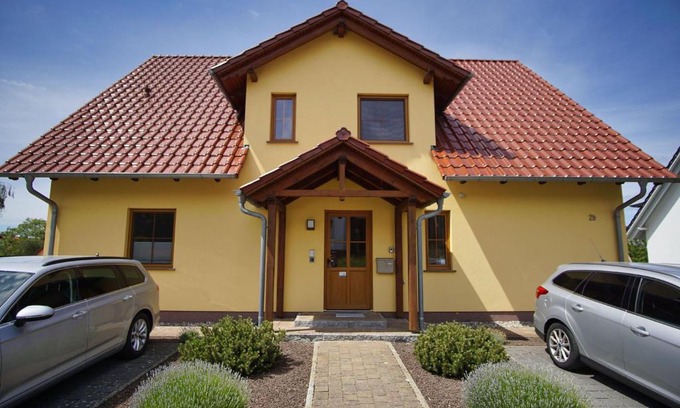 Thiessow Apartment | Schicke FeWo mit Terrasse, gratis Nutzung vom AHOI Erlebnisbad und Sauna in Sellin - Haus De niege Wech FeWo 02