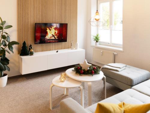 Schwerin Apartment | Schlosskönig - Modernes & zentrales Apartment mit Balkon und Arbeitsplatz