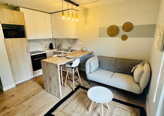 Tregastel Apartment | Scorfel Lodge, Maison bleue, Terrasse, 1km mer