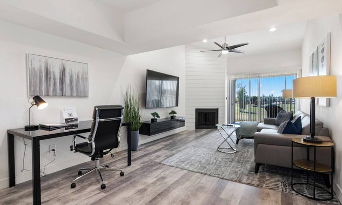 South Scottsdale Condo | Scottsdale Golf View – Fairway Views in Old Town!