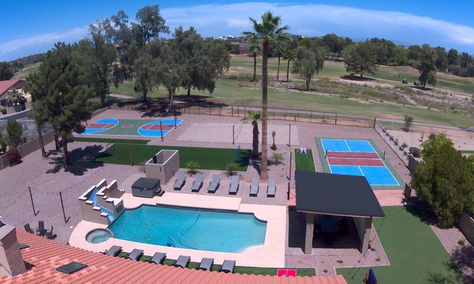 Paradise Valley Village Villa | Scottsdalestays Multimillion Luxury Estate-Best Yard/Area, Pool & Pickleball.