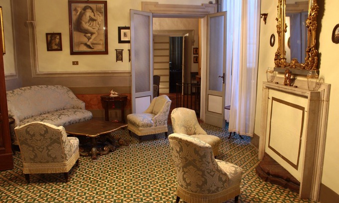 Ostra Vetere House | Sea and hills, charm and relaxation in a medieval village a few kilometers from the sea