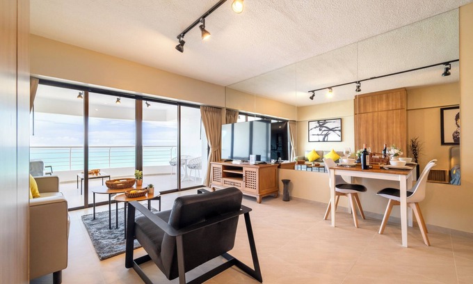 South Pattaya Condo | Sea Breeze - A Luxury Seaview Condo