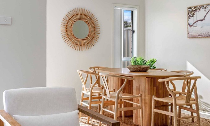 Salamander Bay House | Sea La Vie - One - Pet Friendly