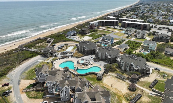 Duck Condo | Sea Seeker 2 Bedroom Semi-Oceanfront Condo at Barrier Island Station