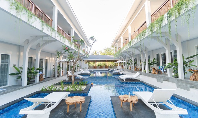 Gili Trawangan Resort | sea shell resort
