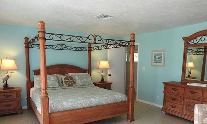 Windsor Park House | "Sea Shell Room" - at Sea Gate House