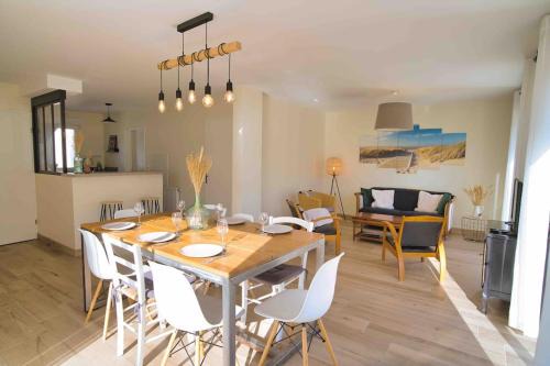 Saint-Pierre-Quiberon House | Sea, Surf and Sun