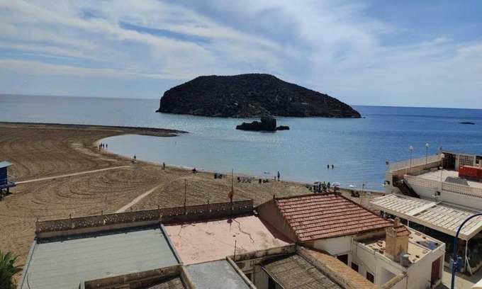 Puerto de Mazarron Apartment | Sea view 3-bedroom flat in Puerto de Mazarron