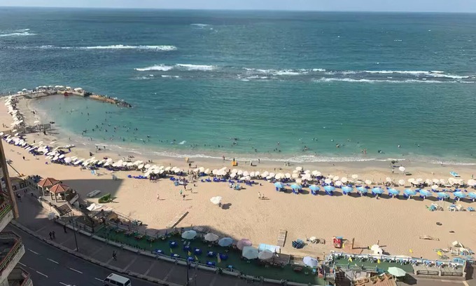 Al-Muntazah Apartment | Sea view 2 bedroom 4 beds - Miami Alexandriann