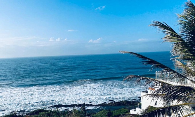 Shaka's Rock Apartment | Sea View Penthouse