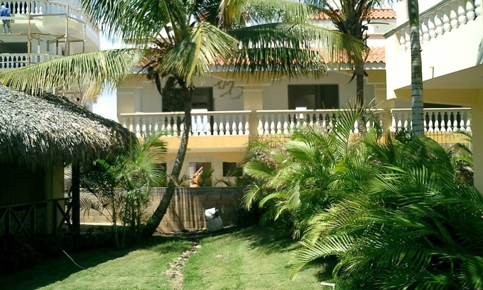 Boca Chica Villa | Sea view villa in Boca Chica in urbanization with swimming pools, tropical gardens
