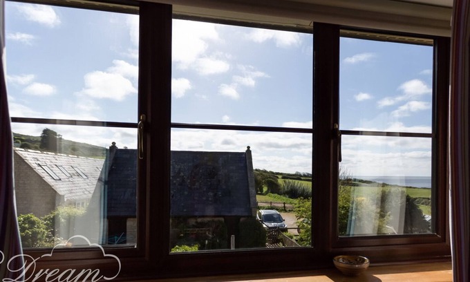 West Bexington Cottage | Sea Views