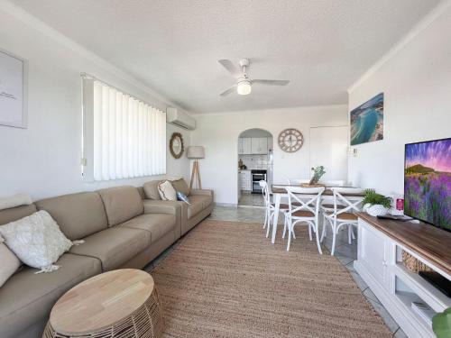 Tuncurry Apartment | Seabreeze 7