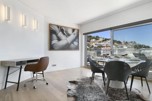Bantry Bay Apartment | Seacliffe 502 by Host Agents