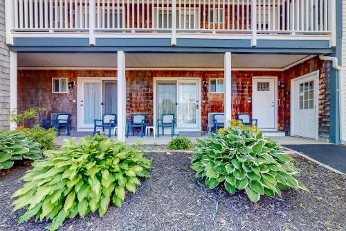 Ogunquit Apartment | Seafarer Resort