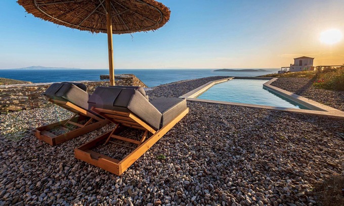 Batsi Villa | Seafront Paradise Gem - Philippa's Getaway