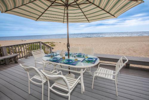 Carpinteria Villa | Seahorse Cottage by Paradise Retreats