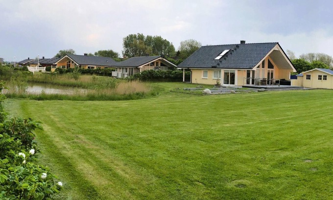 Wesselburenerkoog House | Sealect-Hus 5 direkt an der Nordsee nahe St. Peter Ording - mit Sauna, Whirlpool und Kamin