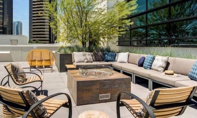 Pacific Terrace Apartment | Seaport Village 1 BR | gym | fully furnished