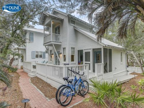Seaside House | Seaside Cottage "SEA SHACK" Adorable Tupelo Street, Sleeps 4 home