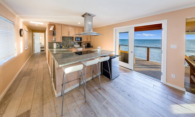 Malibu House | Seaside Malibu Escape