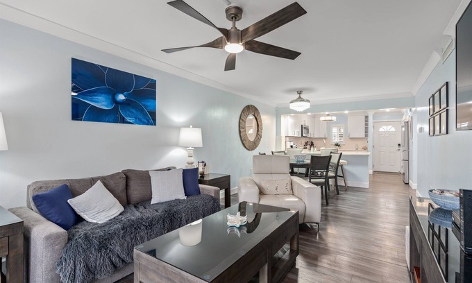 St. Augustine Beach Condo | Seaside Serenity 2BR Condo by Beach in St Aug!