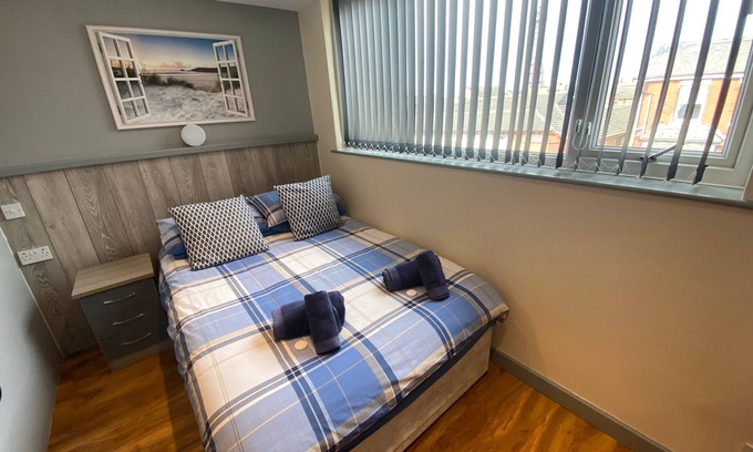 Blackpool Town Center Apartment | Seaside Suites -Apt 5