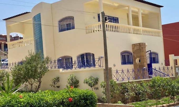 Imi Ouaddar Villa | Seaside villa 200 metres from the beach/10 min from Taghazout