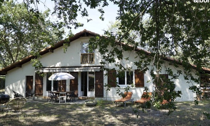 Mezos House | Seasonal rental 9 persons Mézos