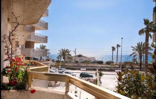Pineda de Mar Apartment | Seaview apartment at the beach