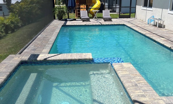 North Port House | Seclude House in Florida, POOL & SPA, Kid- Friendly