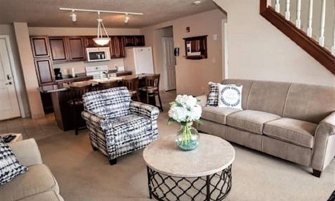Birchwood Condo | Secluded 3 BD/3 BA condo at Tagalong Golf Resort.