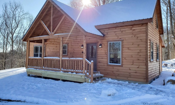 Rockbridge Cabin | Secluded, beautiful cabin with hot tub and fire pit in heart of Hocking Valley!